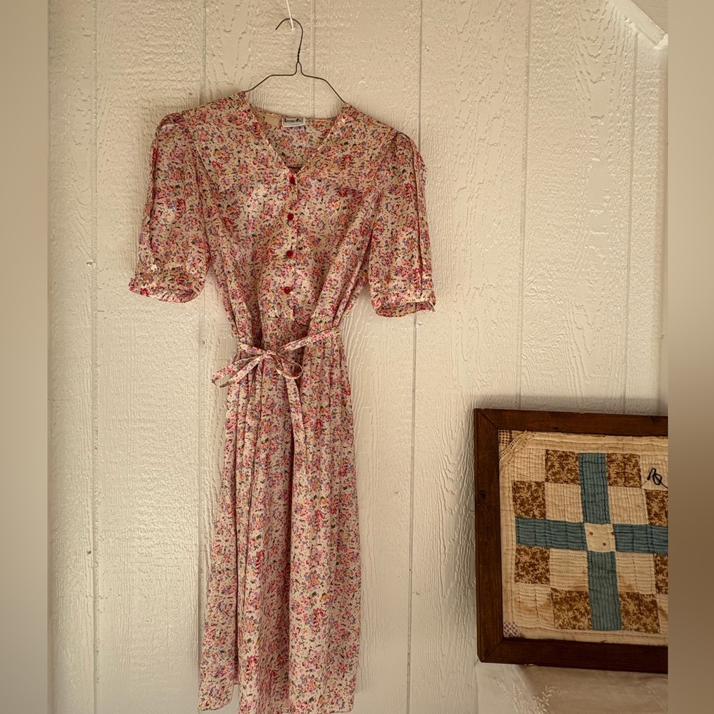 Vintage 70s Leslie Fay Pink Floral Midi Dress